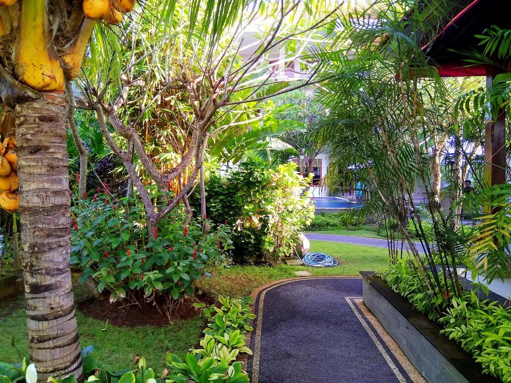 Pondok Anyar Hotel Kuta Lombok Eksteriør billede