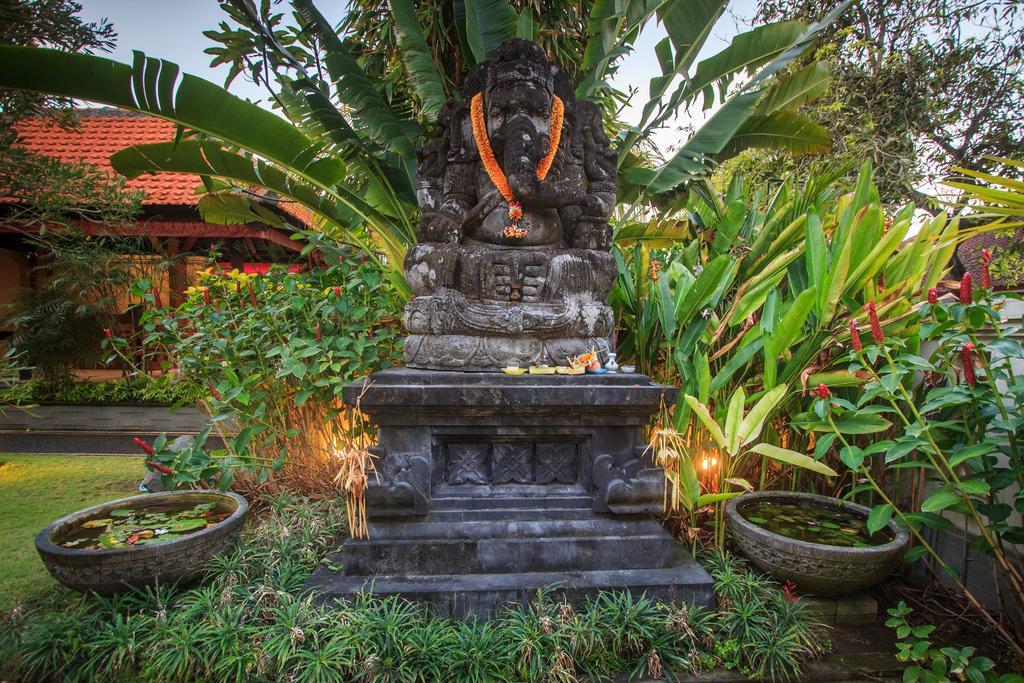 Pondok Anyar Hotel Kuta Lombok Eksteriør billede